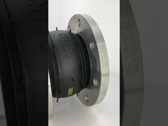 Kompenzator falisty z elastycznym złączem EPDM do połączenia pasów ze stali nierdzewnej